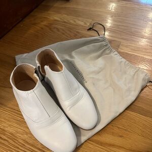 Dieppa Restrepo Lupe Flat Ankle Boot // Leather // Ivory